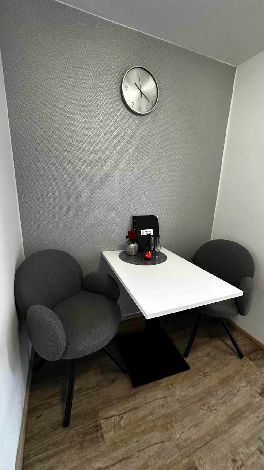 Apartmaji Meli Pu Izola Exterior foto